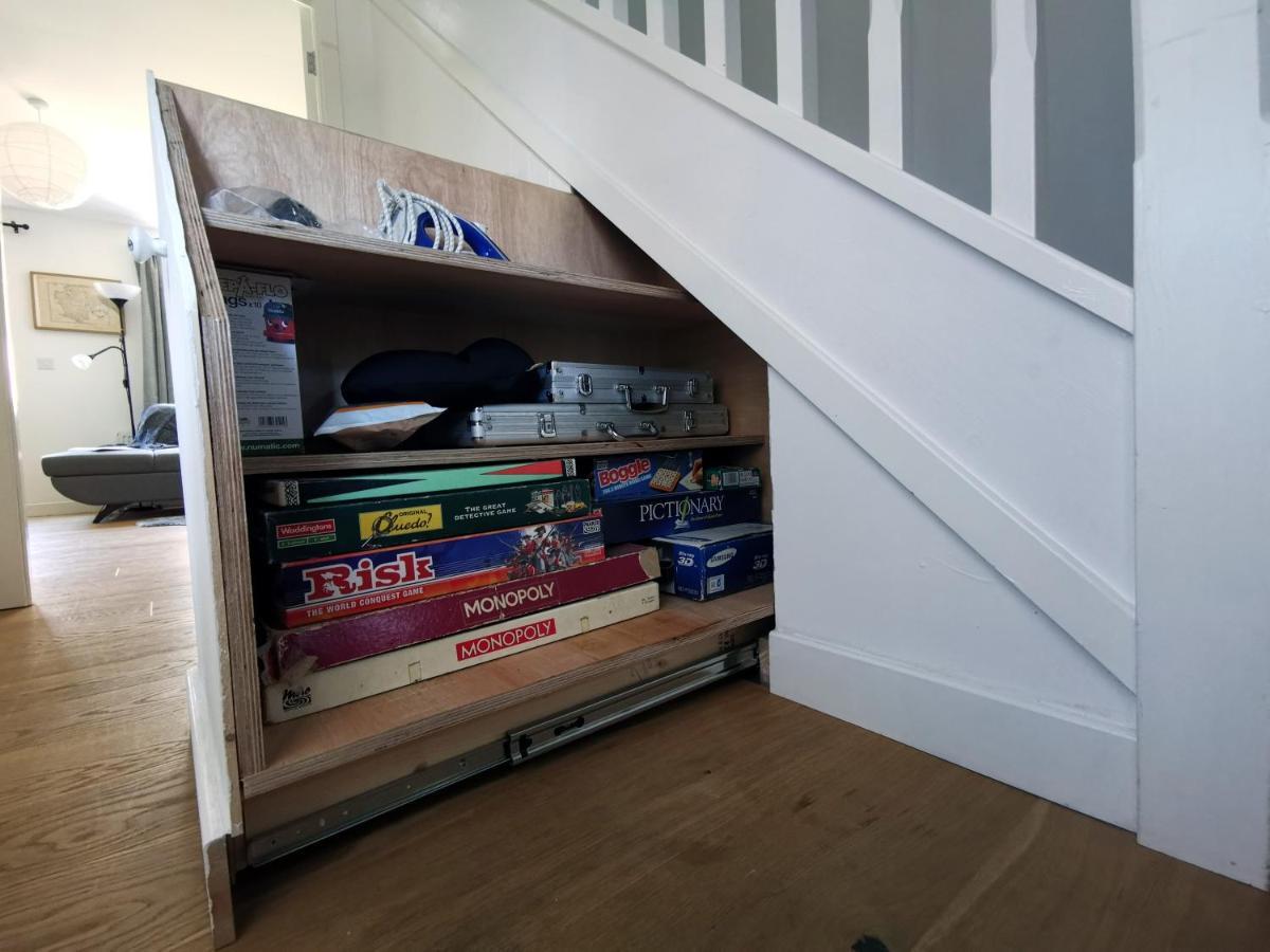 2 Bedroom House With Free Parking Lyme Regis Bagian luar foto